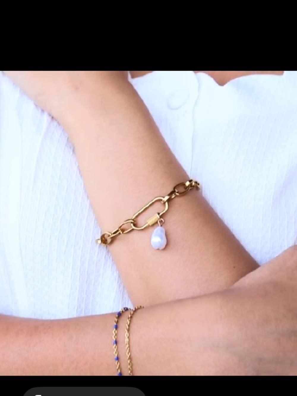 Plunder Design Brenna McKensie Gold Chunky Chain Charm Bracelet with Pearl Accen
